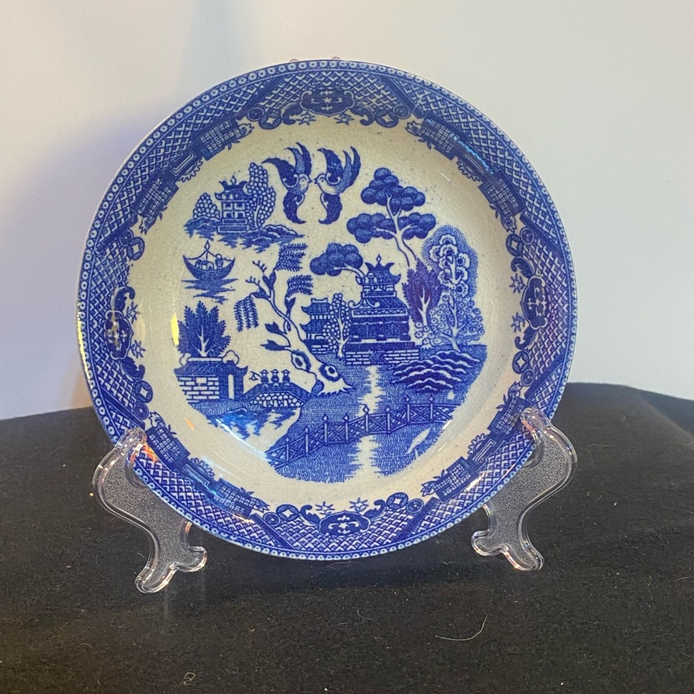 Vintage Japan Blue Willow 6" Bowl